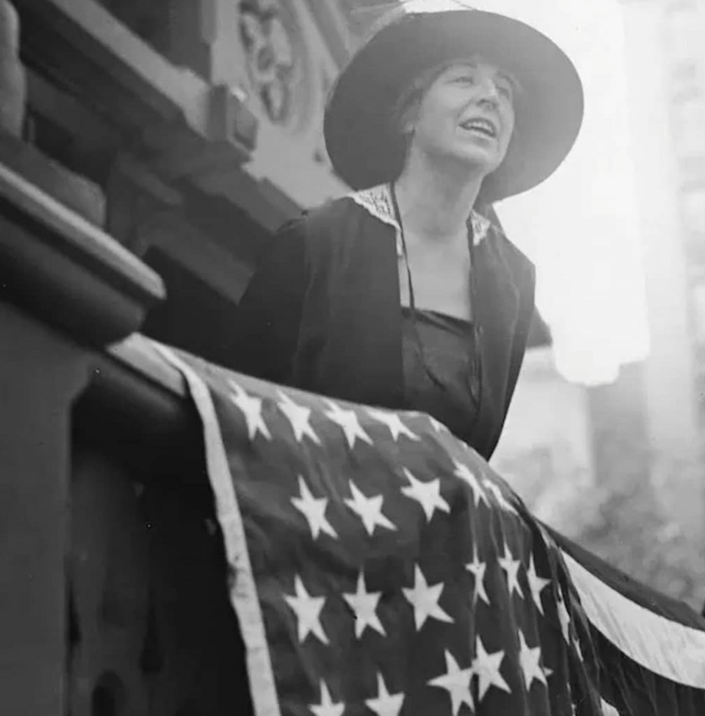 BitchfixChoc's tweet photo. #JeannetteRankin was a famous activist and the FIRST woman to be elected to the United States Congress. She famously said, "Men and women are like right and left hands; it doesn't make sense not to use both." 

Cred: @wildinside.wellness #historicalwomen #womenshistorymonth https://t.co/zDJ04TbzLa