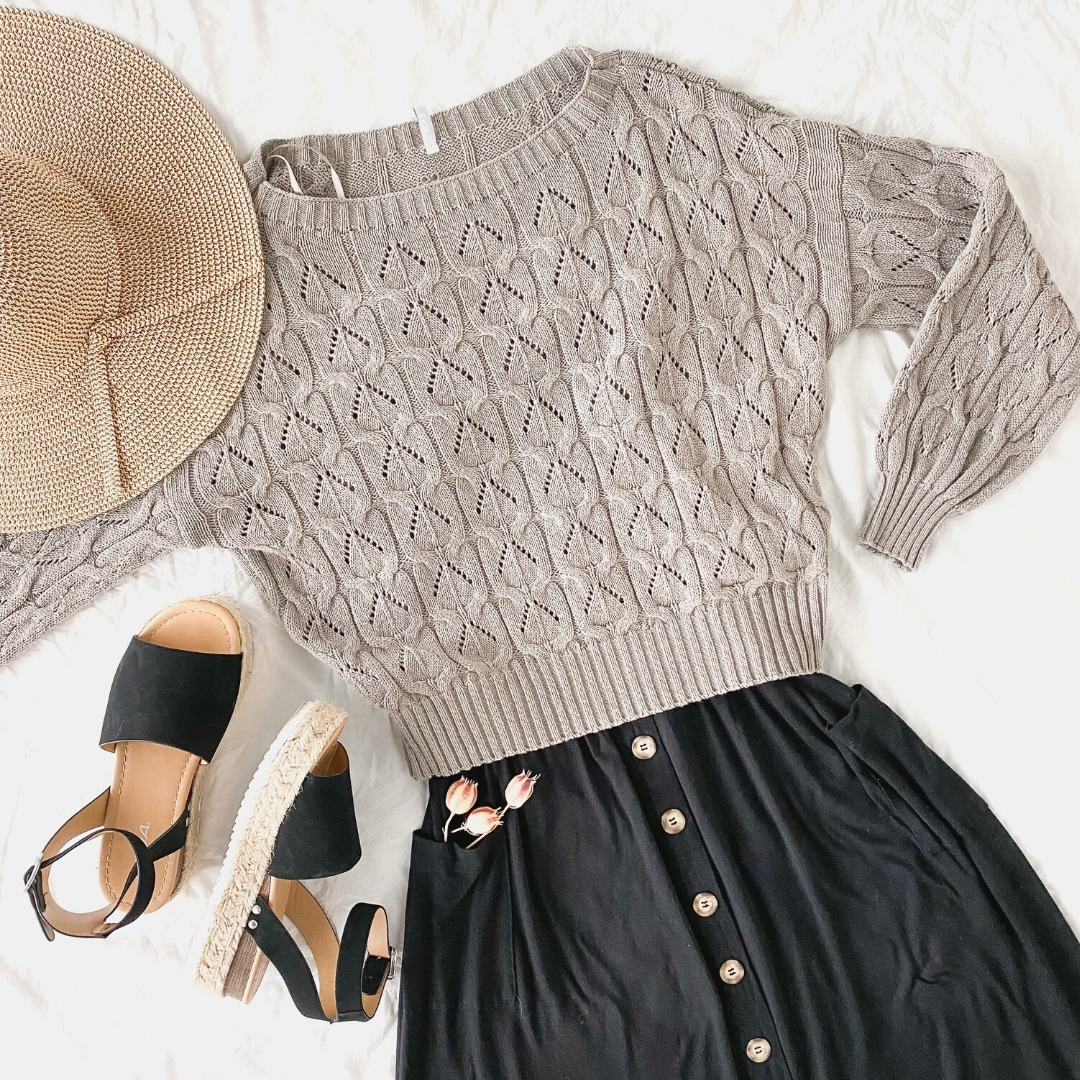 silver_icing's tweet photo. Opening Up Top over a dress🐿? What a perfect way to welcome spring, YES, PLEASE! 

This top is launching in one hour in 4 different colours: Black, Clay, Dusty Rose, White! We're guessing it's an add THEM to cart kind of day 💕🌷 😂.
.
.
. 
#silvericing #sipresale #silve https://t.co/tvAPQQshMr