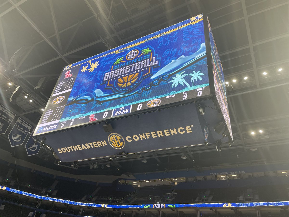 Mike Uva tweet media