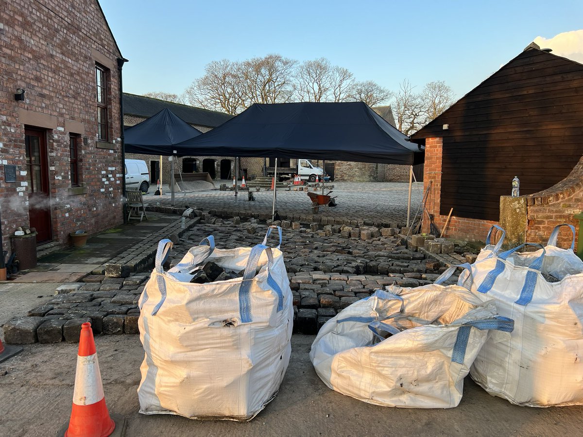 buildpave's tweet photo. A little progress each day. #setts #reclaimed #britishstone #sandstone https://t.co/7DH5S9Jrd5