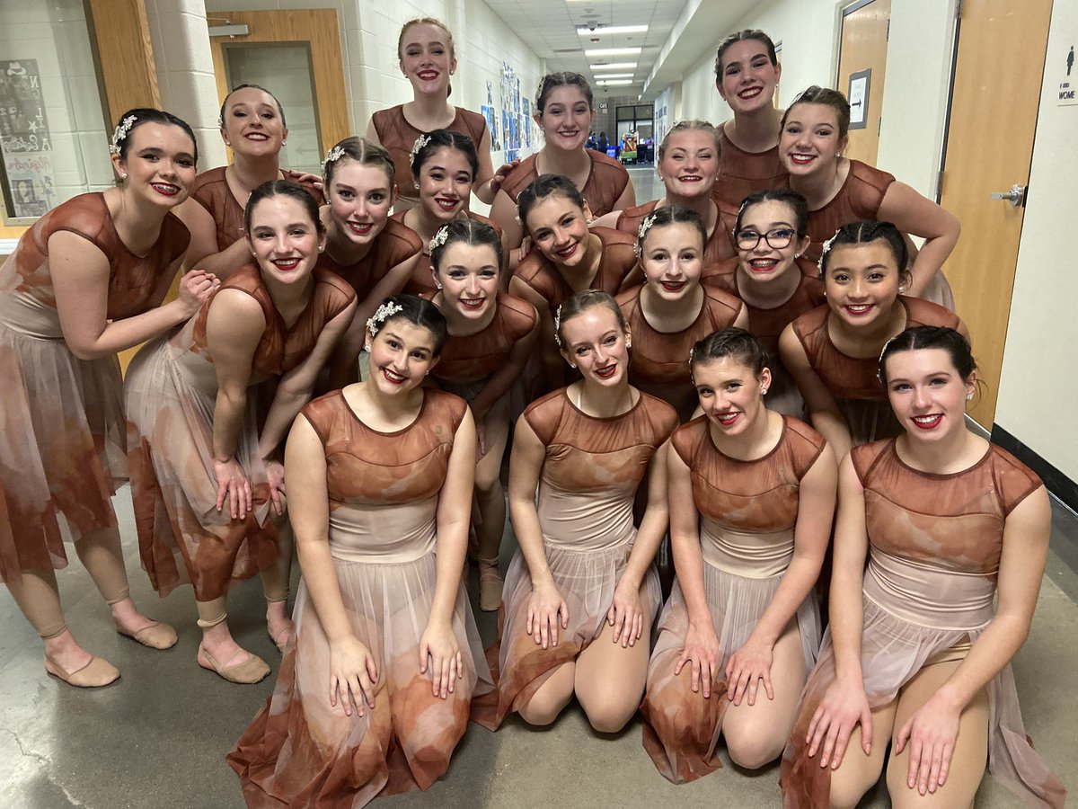 DSISD's tweet photo. The @DSHS_Histeppers collected numerous awards during their spring competition season, which they wrapped up last weekend in Galveston. Some of the 2022 highlights can be found at the link below. Congratulations, Tigers! #DrivingSuccess 

District News: https://t.co/ez87SWmo8Z https://t.co/78HDgHRntG