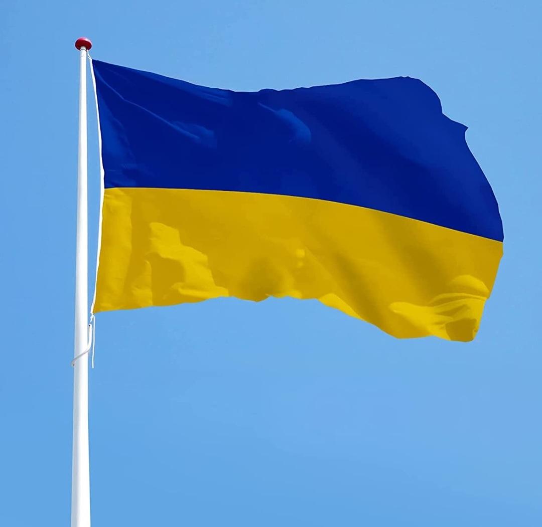 Recently, we've been ovewhelmed by the concern &amp; compassion shown by our colleagues regarding the terrible situation in Ukraine. In response we've made a substantial donation to the DEC on their behalf.  We're proud &amp; lucky to have such caring colleagues. #Timpson #Ukraine️