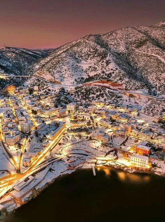 Amazing_Greece's tweet photo. Loutrá Aidhipsoú, Evia #Greece https://t.co/Z9L4GQcoeE