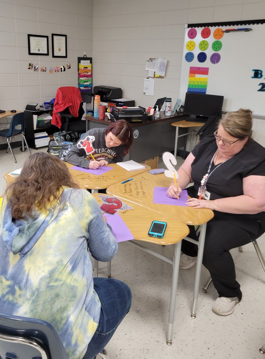 MrsJacksonSEC's tweet photo. We are thankful for our teachers! Thank you for all you do to make sure our children succeed!! #ECW2022 #AllKidsMatter @DebraWingate @LongCoSchools https://t.co/KvsXFgH6W9