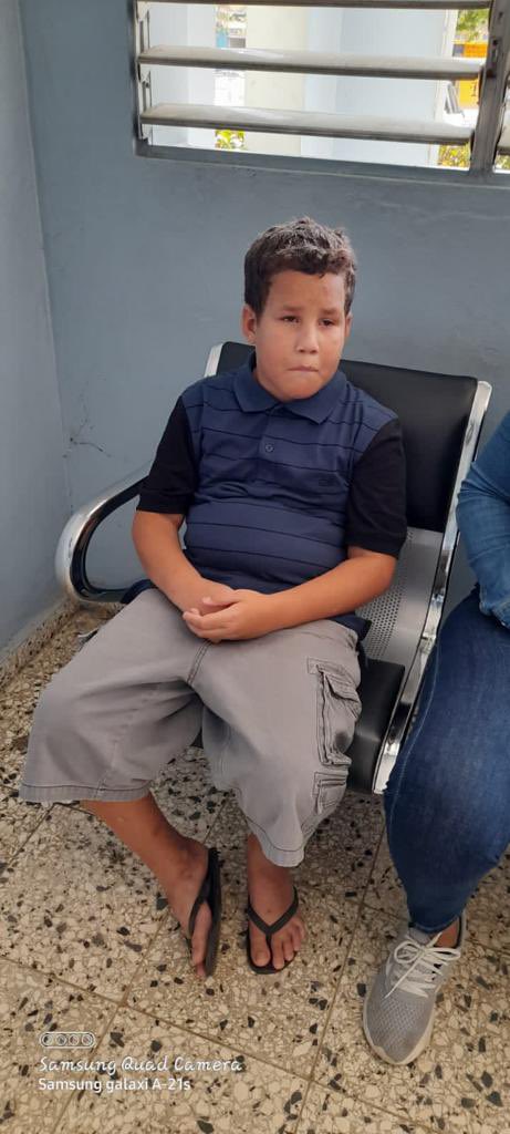 tronkys's tweet photo. Este niño está extraviado y lo tienen en el dpto. N3 de los guarícanos, algún familiar que lo vaya a buscar. Favor RT https://t.co/dvejHOfK3y