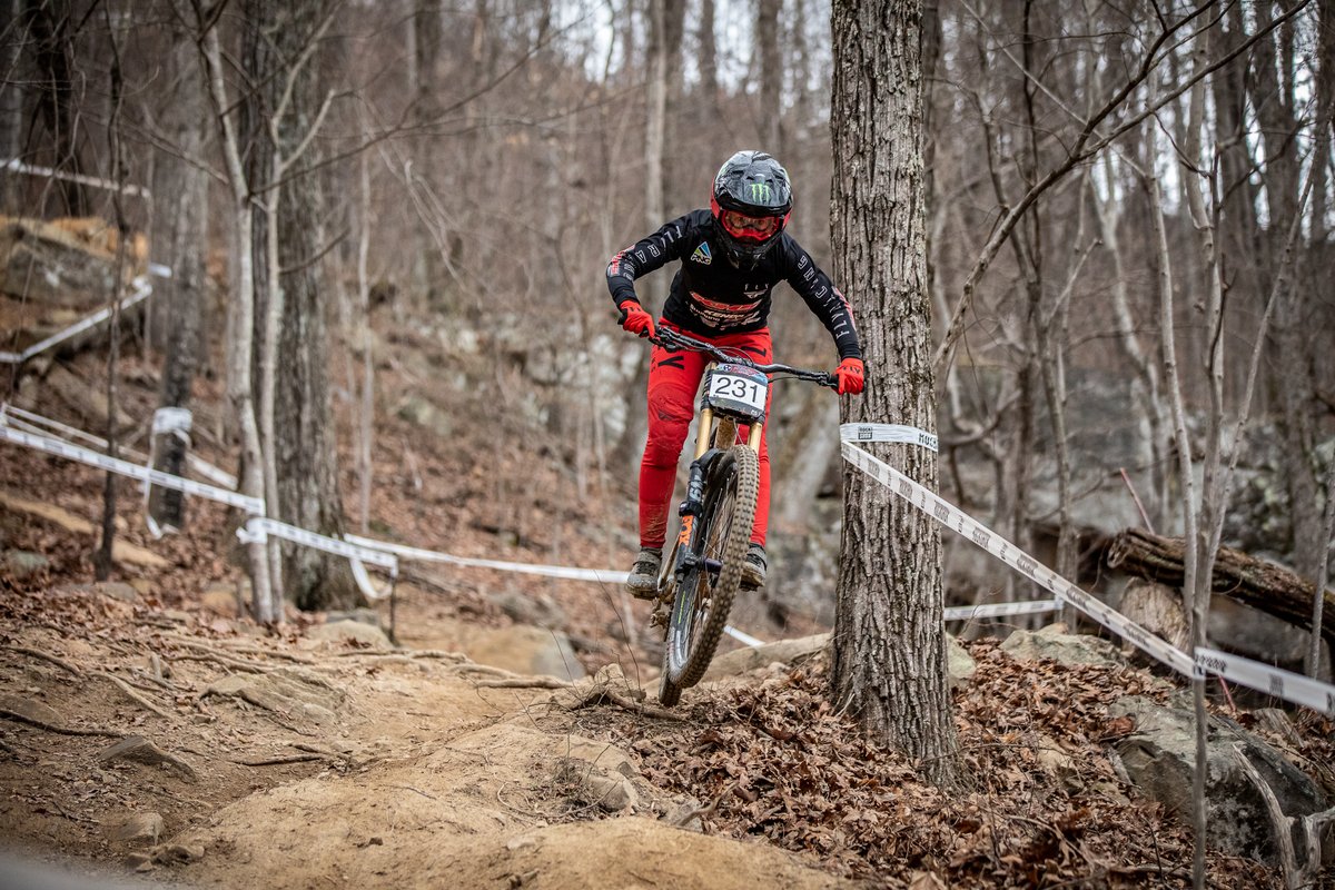 usacycling's tweet photo. The 2022 National Downhill Series kicks off this weekend with the Tennessee National at @Windrock_Park! There are several heavy hitters registered!

Learn More: https://t.co/jl7m7eagIY

📸: Jack Rice https://t.co/HtvOKwJ7T1
