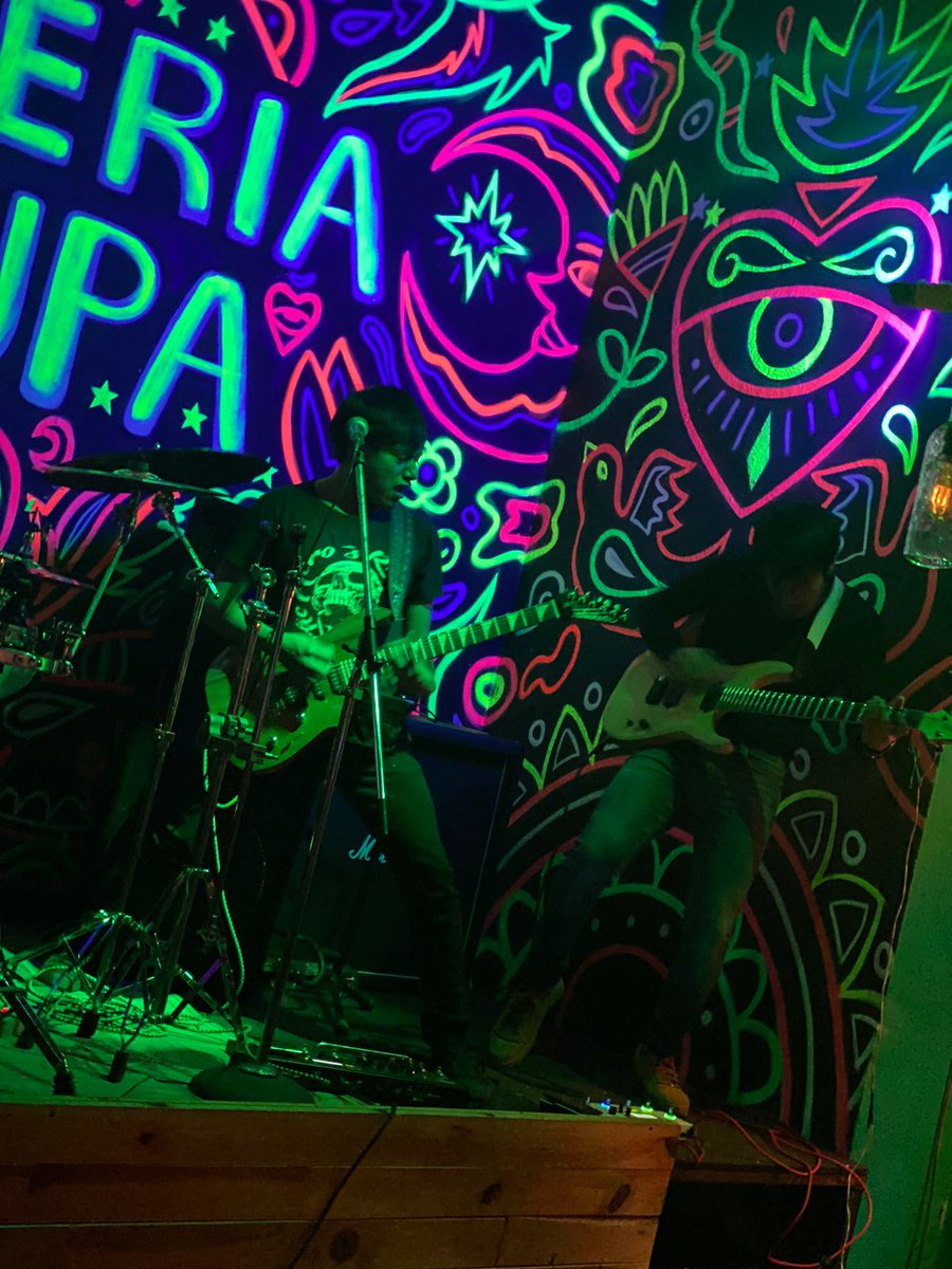 TheHerosRiseMX's tweet photo. ¡Héroes! Les compartimos unas fotos del show pasado.
Gracias a @espinaoficial por invitarnos.
¡Gracias a todos los que fueron a apoyarnos!
¡Ustedes son los verdaderos héroes! https://t.co/zwy53mqb9Z