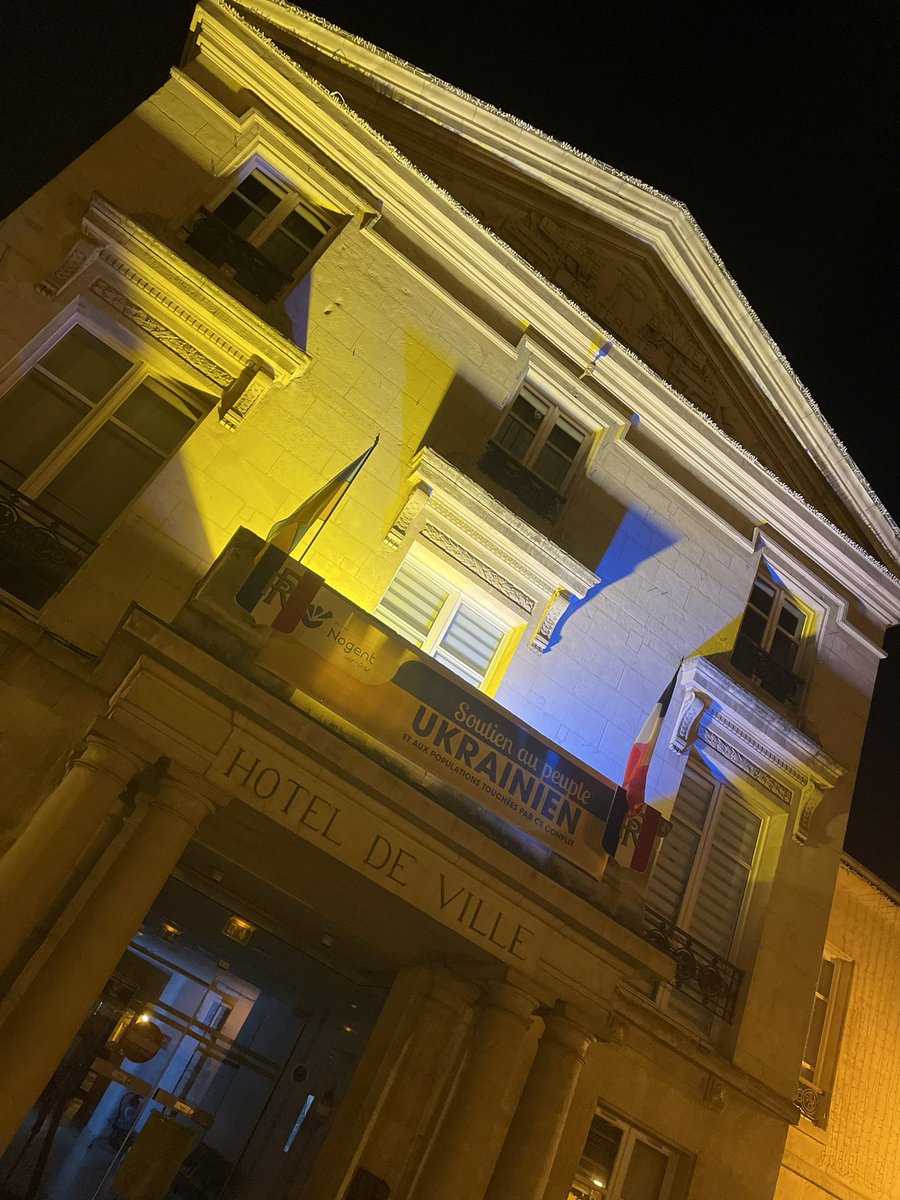 La ville de Nogent-sur-Oise continue d’apporter son soutien au Peuple Ukrainien et toutes les personnes touchées par ce conflit.
Que ce petit geste leur apporte un petit peu de réconfort.

#nogentsuroise #standwithukraine #solidarite