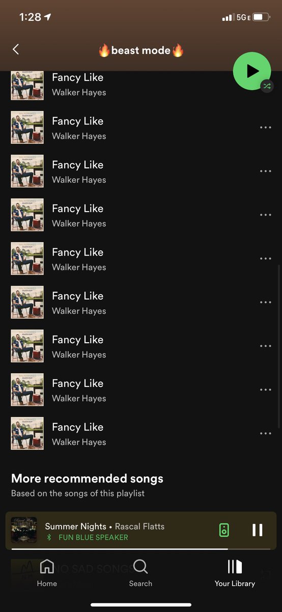 _bill_iam's tweet photo. Been hitting the gym hard with this new playlist #gymrat https://t.co/bFEZO6w4hH
