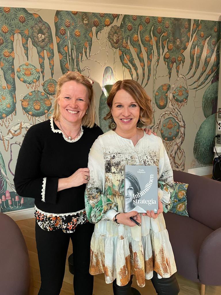 Tänään inspiroiva, inhimillinen ja kaunis aamutilaisuus. Kiinnostavia dialogeja, rohkeaa haastamista ja uutta narratiivia johtamiseen. Tätä tarvitsemme!

<a href="/PaulaKilpinen/">Paula Kilpinen</a> kiitos ja onnea kirjasta. Vahva lukusuositus!

#inhimillinenstrategia #strategia #vastuullisuus #johtaminen