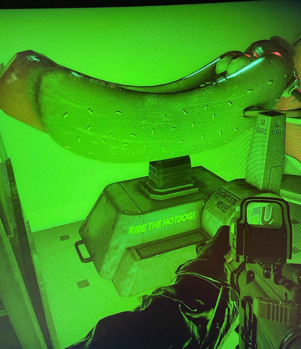 ObiWonCanolii's tweet image. Who’s wants to ride the hotdog!? #readyornot #voidinteractive #pcgaming #hotdog