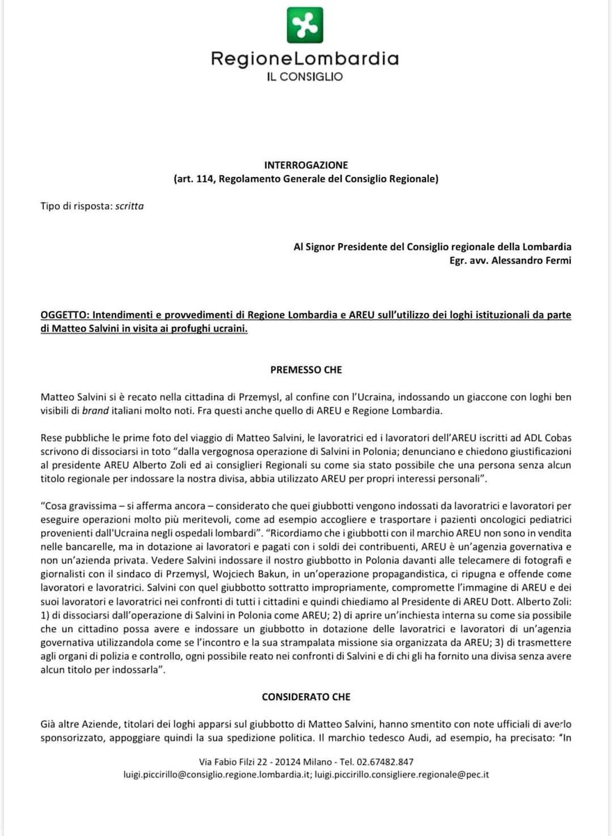stanzaselvaggia's tweet photo. Un successone ‘sta gita in Polonia. #salvini #areu https://t.co/XrNuigMCE5