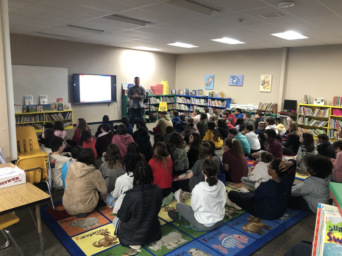 Thank you, Sgt. Rich, for talking with our 5th and 6th grade students today about Internet Safety!  Sgt. Rich will be presenting to parents at our school tonight (March 9th) at 6PM.  <a href="/agiordano72/">Dr. Anthony Giordano</a> <a href="/JohnMelitsky/">John Melitsky</a> <a href="/ccoscia2/">Caryn Coscia</a>