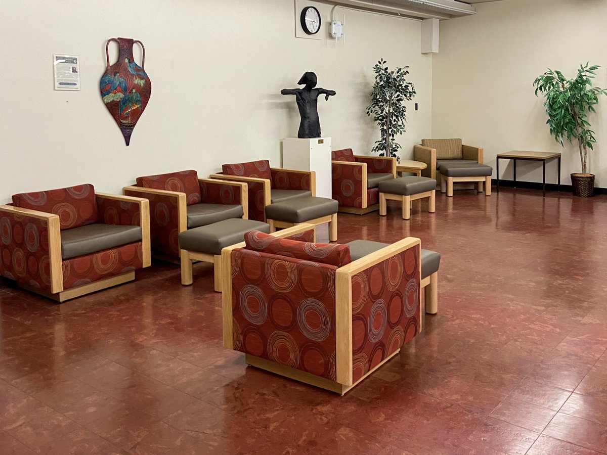 BrelsfordWSUVC's tweet photo. Call, email or stop in to learn more about the WSU Libraries and other buildings on campus that are open to the public! ๐๐ #WSU #GoCougs #HereToHelp #WednesdayWisdoms #WSULibraries https://t.co/ypo12FF554
