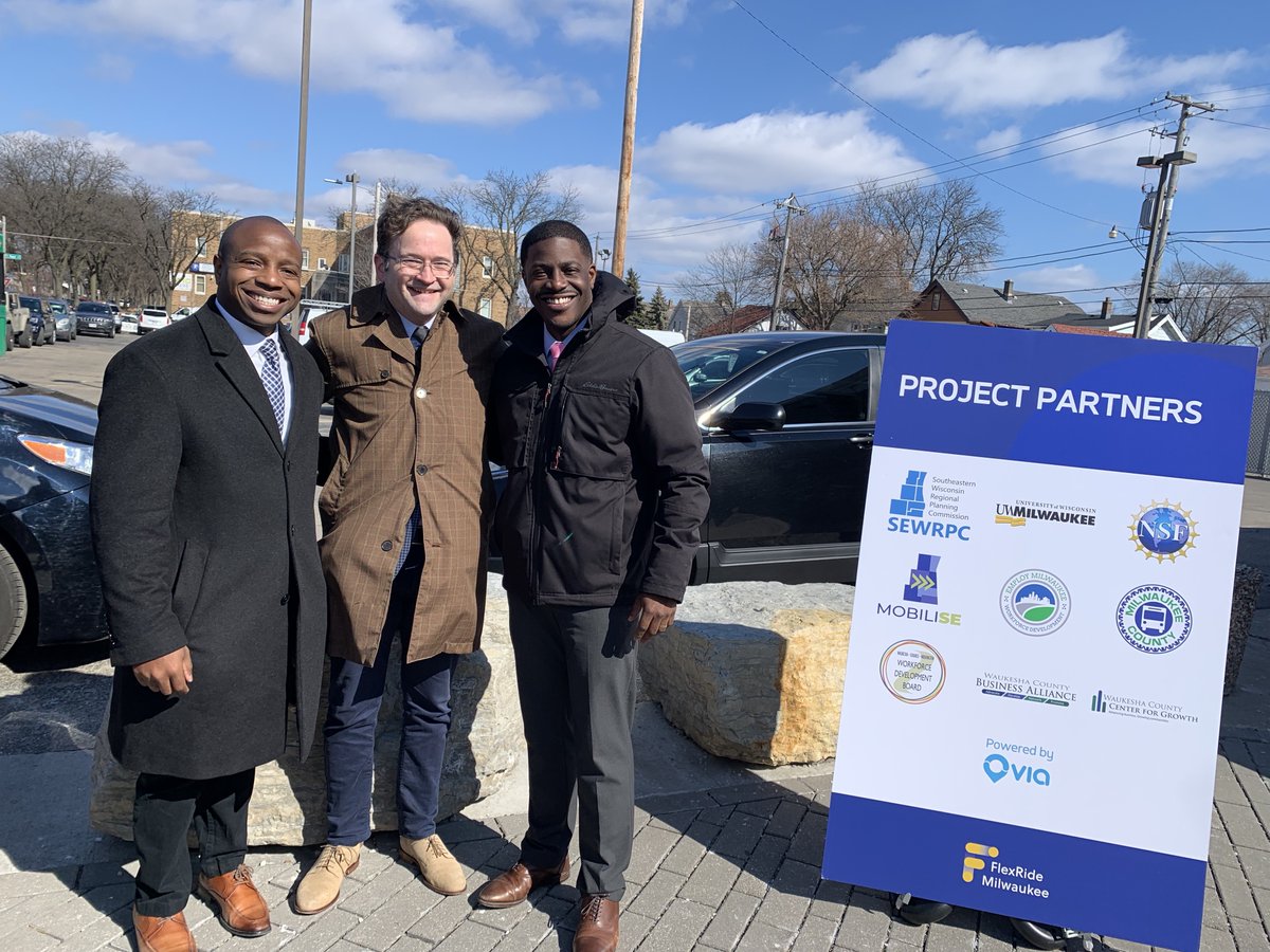 MobiliSEwi's tweet photo. Proud to help launch @FlexRideMKE today at Sherman Phoenix. Thank you to partners @SEW_RPC @SARUP_UWM @RideMCTS and to @WEDCNews @CavalierJohnson and @WaukeshaCoDPW for joining us! https://t.co/7xSucyeYCH