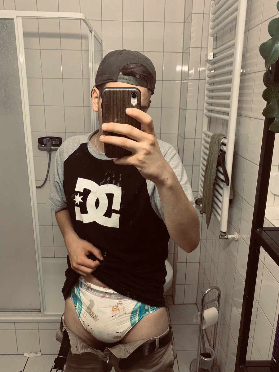 Monkey99S's tweet photo. Hey there, here i am! first time using twitter! hope i will made some nee friends:)

#diaper #abdl #abdlboys #diaperwetting https://t.co/8xJ2fOiMwX