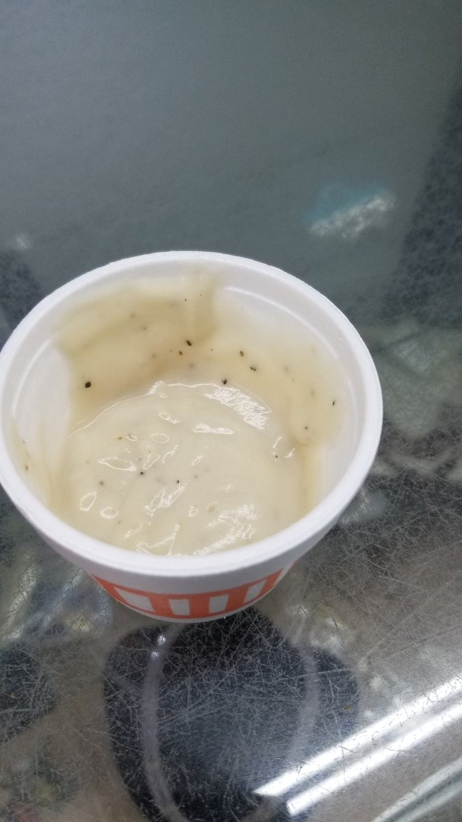 PaintedBasket's tweet photo. @Whataburger and this is the amount of gravy I got. Smh. https://t.co/UpbGgbJveZ