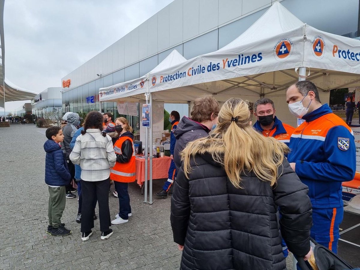 ADPC78's tweet photo. #Merci d'avoir été présents pour la #JMPC, d'avoir participé aux quizz et aux initiations. 🤩
Merci également à Westfield Vélizy 2 et à Mon Beau Buchelay de nous avoir accueilli.
👉 Nous espérons vous revoir aussi nombreux l’année prochaine ! https://t.co/3XKbLMfYcR