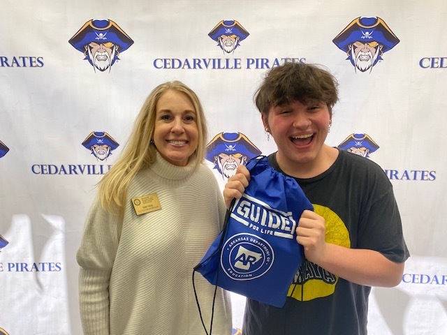 CHSPirates1's tweet photo. CHS Celebrates GUIDE for Life Week! https://t.co/vu5SaeovIB https://t.co/XyR76WBO5c