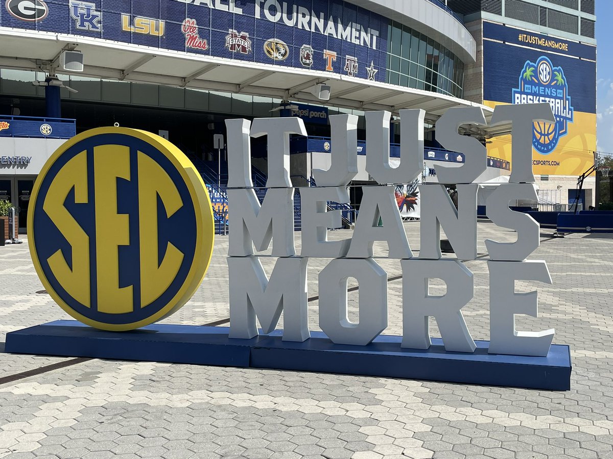 Paul Finebaum tweet media