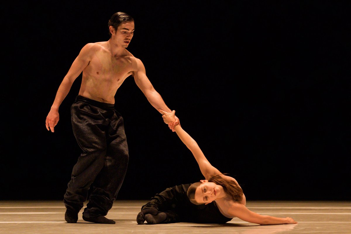 BalletBC's tweet photo. We're so excited to bring Reveal + Tell to Victoria this Friday and Saturday, March 11/12 with @Dance_Victoria!
Tickets are still available, secure your seats here: https://t.co/sPktQlBiEs
#balletbc #balletbcrevealandtell #victoriabc https://t.co/oWNFc6PCUp