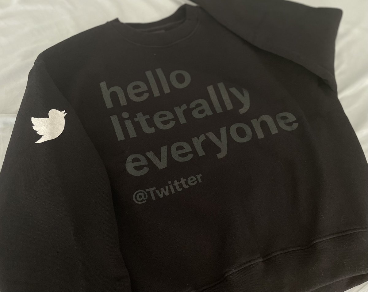 SimoneWu5's tweet photo. #HelloLiterallyEveryone
Love this swag!🌟🌟🌟 https://t.co/TGrrNsgKrc