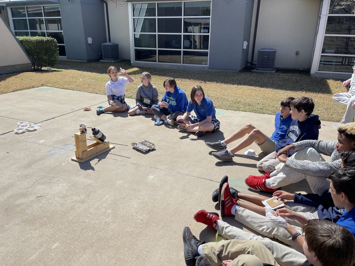 FWAHeadofSchool's tweet photo. Seventh grade testing out the heat shields they designed. Did their “eggstronauts” make it back to Earth safely? YES! ⁦@FWAcademy⁩ #thebesteducationbeginshere https://t.co/VjW9dgnCUy