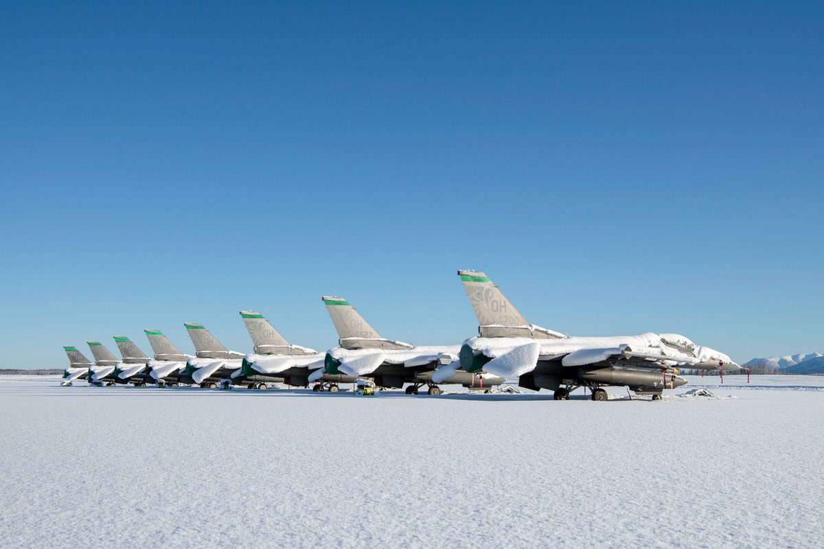 11th_Air_Force's tweet photo. F-16s from the @180thFW participate in #ARCTICEDGE22 which takes place biennially and is the largest joint exercise in Alaska. There are approximately 1,000 U.S. and @CanadianForces training cohesively in this long-planned exercise. https://t.co/IweTk1Tyrp