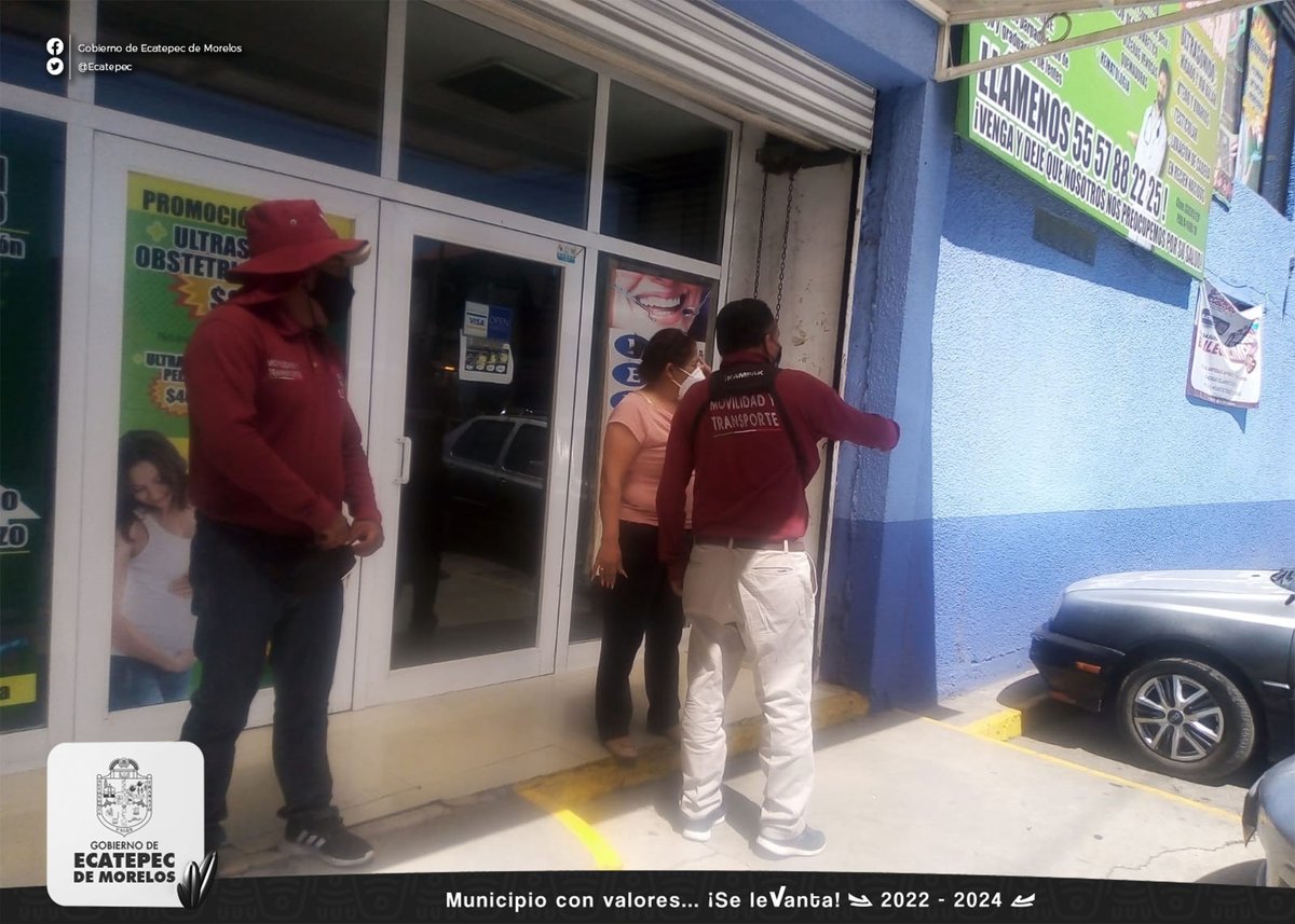 #MovilidadEficiente|Seguimos recorriendo la avenida Adolfo López Mateos R1, para invitar a los comerciantes y vecinos a que retiren los vehículos que hacen mal uso de los espacios destinados a peatones a fin de evitar accidentes. #Ecatepec, nuestro #MunicipioConValores