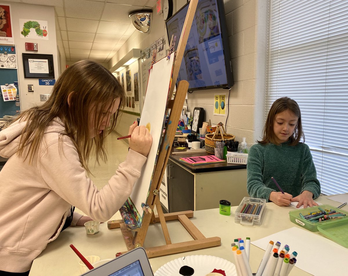 awlswa's tweet image. Teaching Artistic Behaviors in our art studio using many different techniques, materials, and loads of creativity! #TAB #STEAM #OSLN