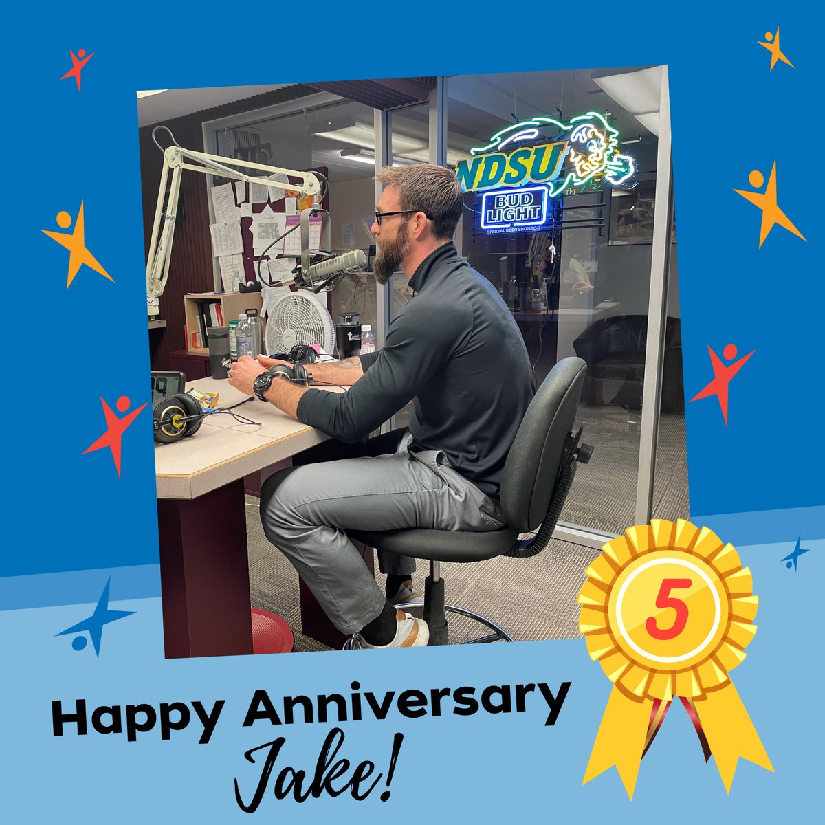 We have some pretty awesome staff here at TNT-- they deserve to be celebrated! 🥳
Jake recently had his work anniversary -- he has been here for 5 years!
We appreciate all you have done for our programs at TNT 🥰👏
#TNTCrew