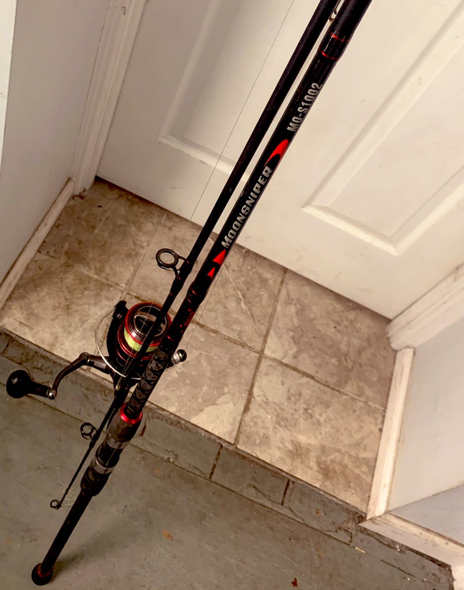 savagehimself92's tweet photo. A couple Saltwater set ups from last year, my sticks found me, after all the money I spent on the wrongly ones, these are my perfect fits!!!!!
#Diawa #BG6500 #FiblinkMoonsniper #PennFierceIII #Penn https://t.co/ekreFl6hWX