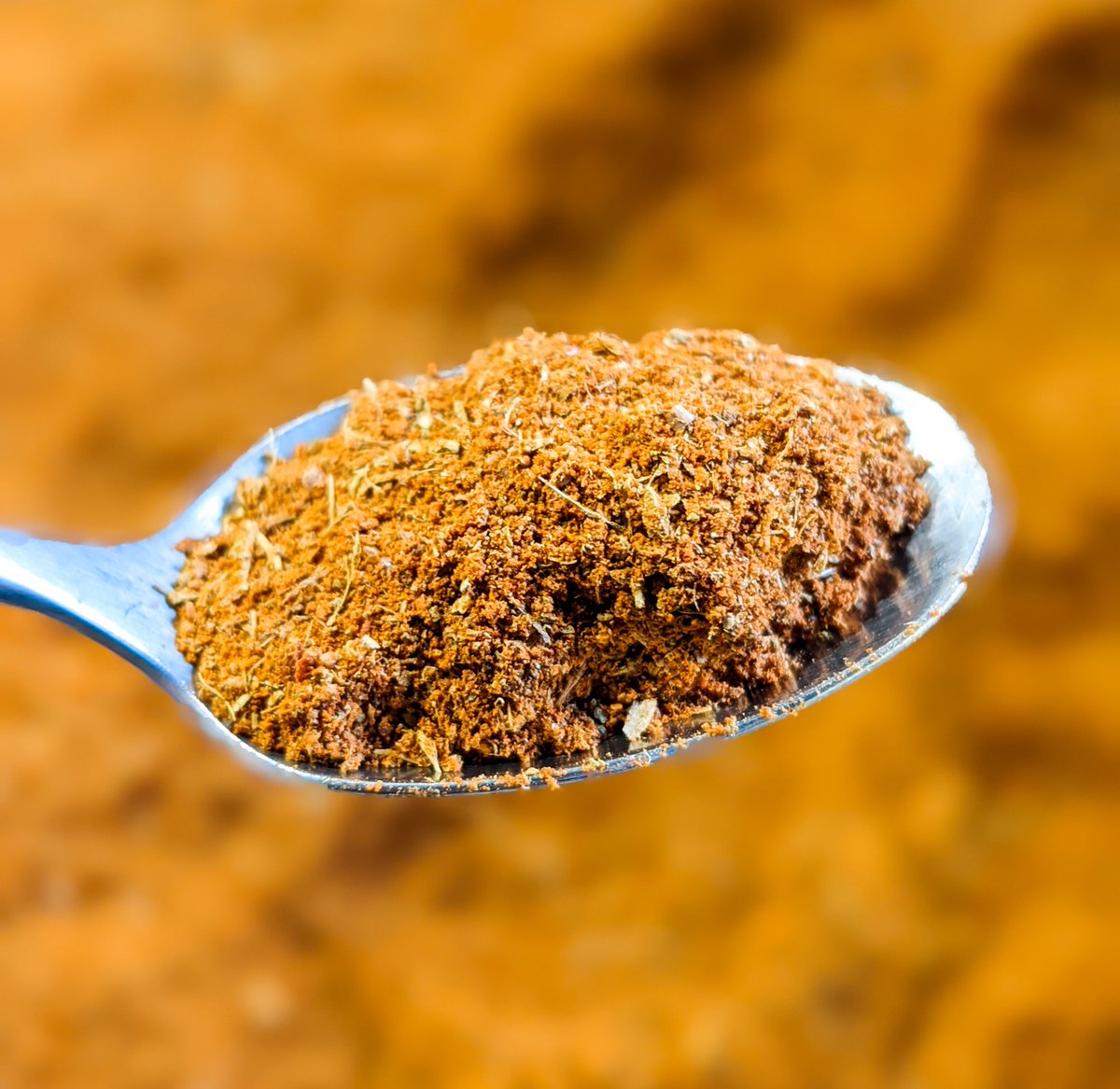 Add 1 teaspoon of your favourite Freshly Spiced Spice Blend to natural yoghurt for the perfect marinade (serves 2).  They'll be plenty in the bag for another day too 😋