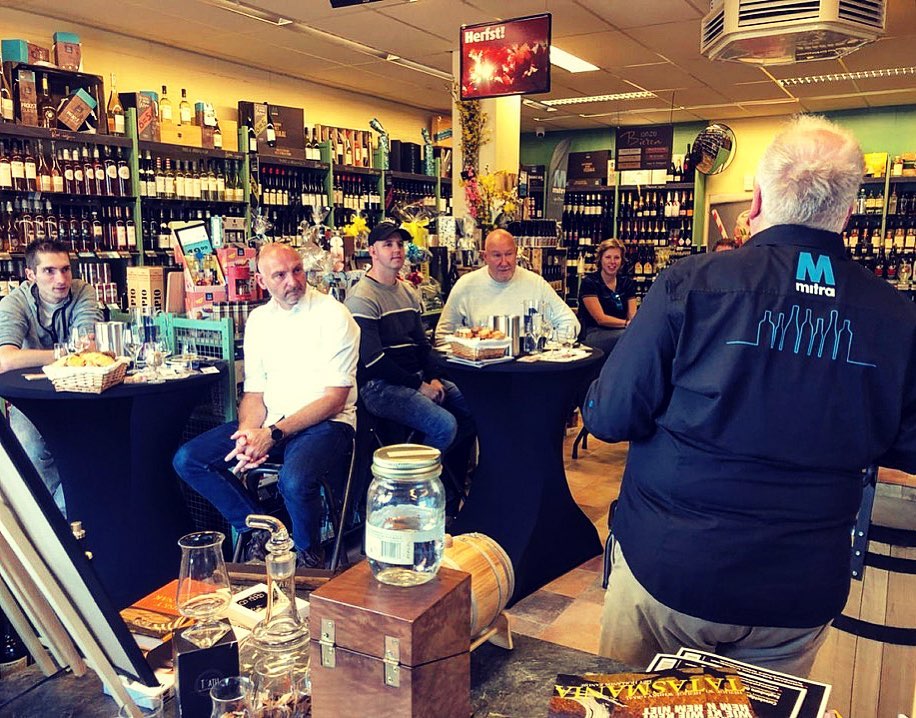 PROEVERIJEN: WIJN-zaterdagavond 26 maart. WHISKY-zaterdagavond 9 april. Mail voor meer info: 
slijterberends@gmail.com. 

#whisky #wijn #proeverij #lelystad