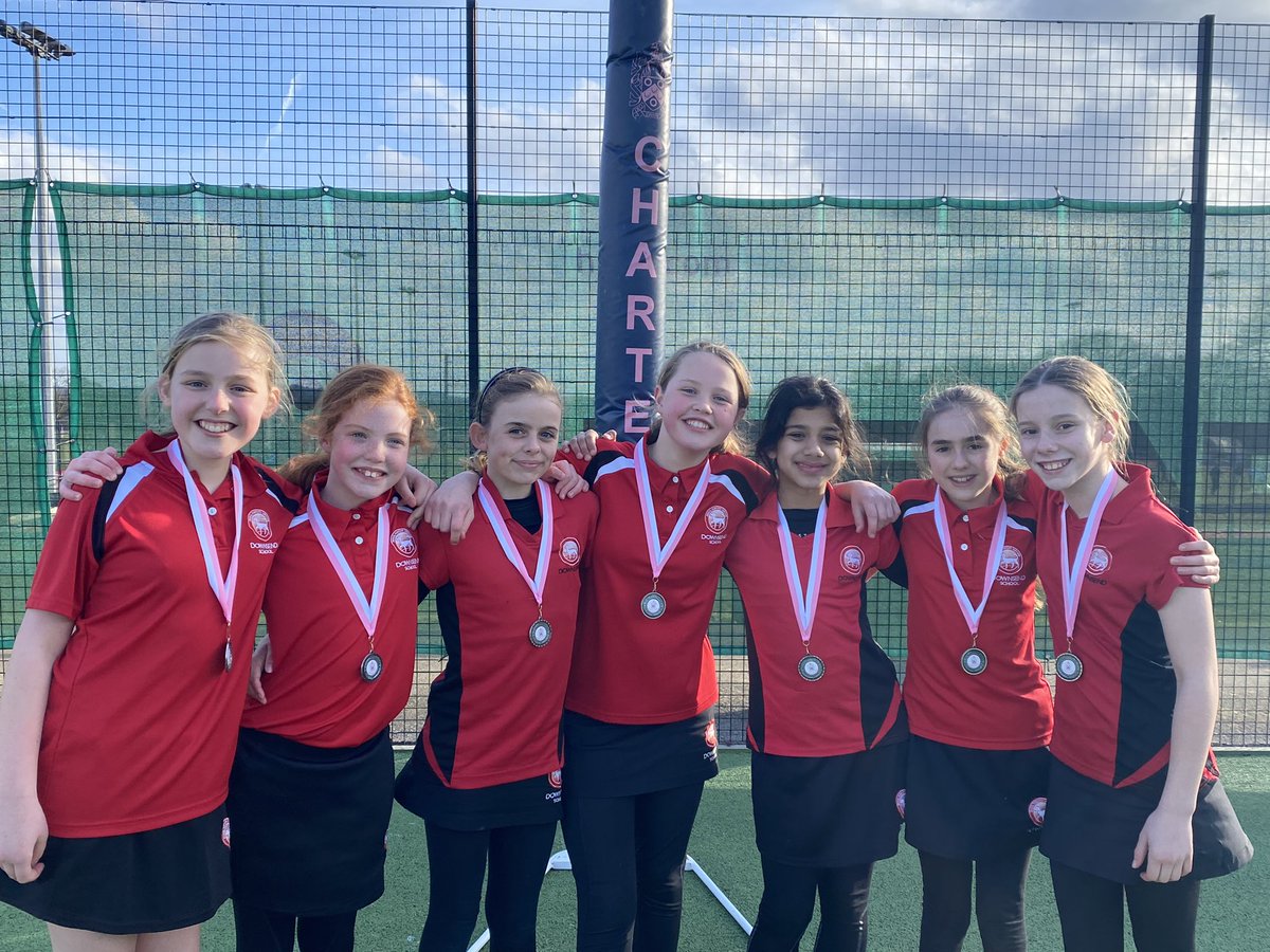 Charterhousespo's tweet photo. Thank you to @hallgrovesport @HoeBridgeSchool @AldroSchool @YateleyManorSch @StHilarysSport @DownsendSport for coming to our U11 Netball tournament. Well done to all the teams, some outstanding play. Yateley Manor came 1st, Downsend 2nd, St. Hilary’s 3rd. https://t.co/eyBijY9No2