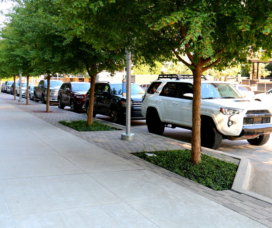 Attending a short meeting, running quick errands, or just stopping in to grab and go? Whatever the reason for your short visit to downtown OKC, on-street parking is the best option for you. 

Download the app to find a spot ahead of time.  --&gt;  parkingokc.com/app