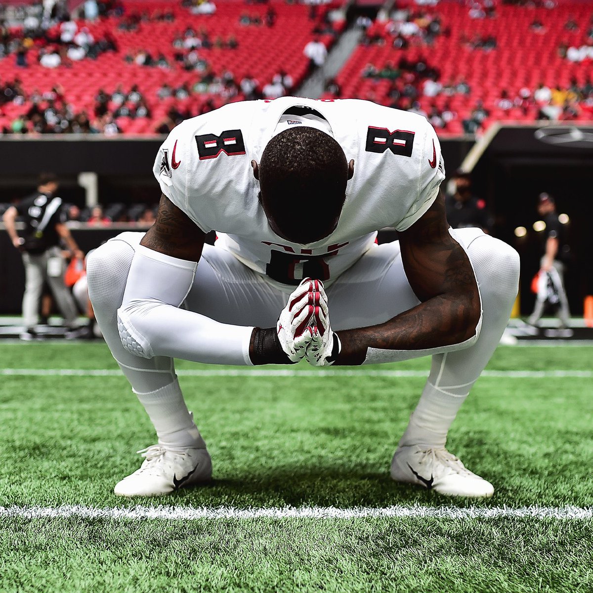 How ATL can fix their WR core this offseason: 

•Sign Allen Robinson in FA 
•Re-sign Russell Gage in FA 
•Draft George Pickens in the second round, while still being able to address defense in the first round and not reaching on a WR 

#Falcons