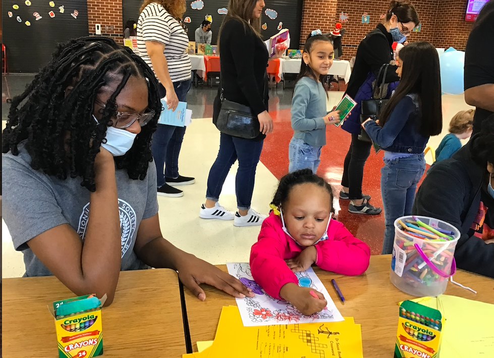 IKEactivities's tweet photo. More Dr. Seuss party pics! https://t.co/aIPKctWuKY