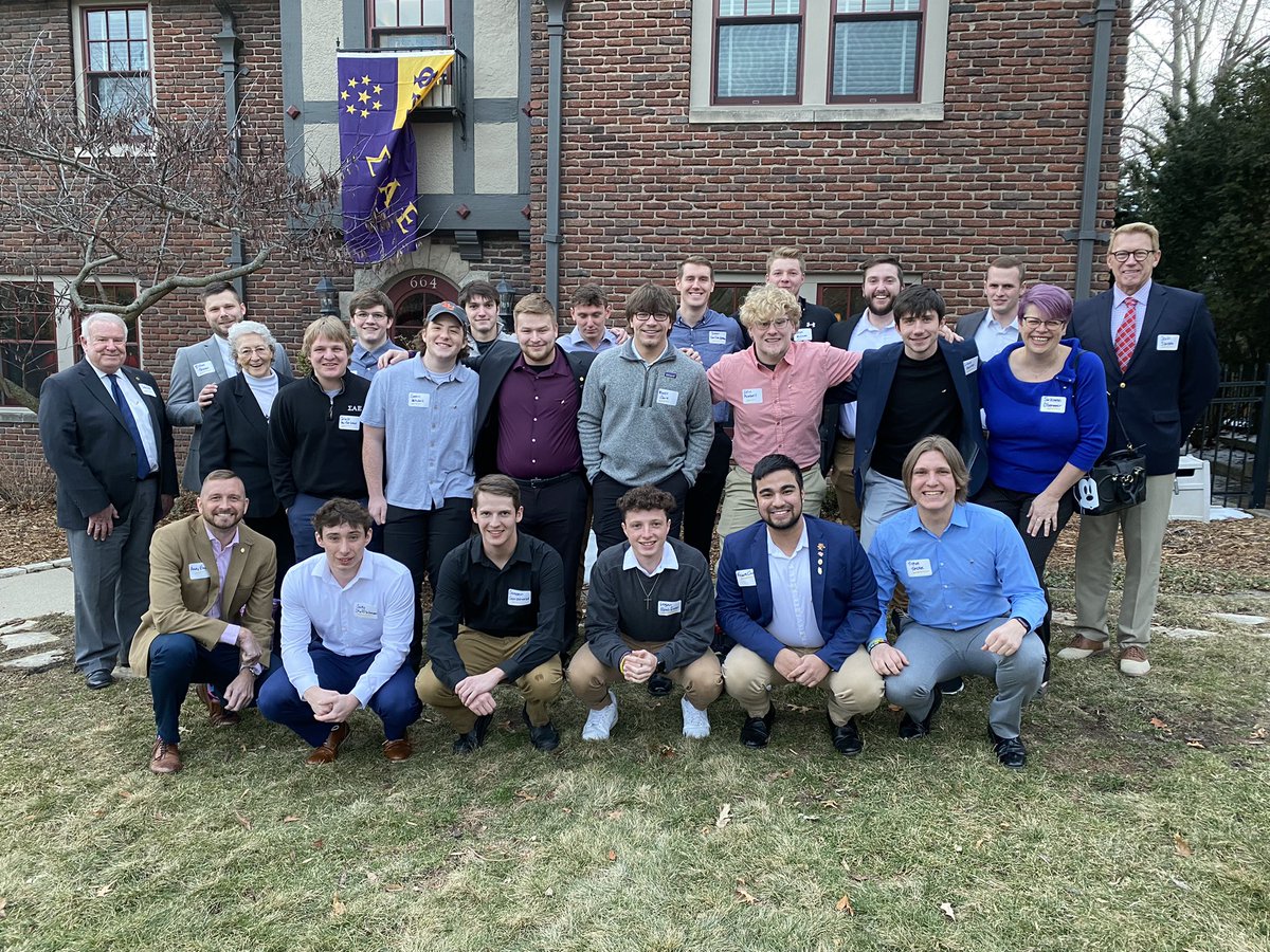 Today, we had the honor to have 18 active brothers attend a Founder’s Day Celebration hosted by The Central Iowa SAE Alumni Association. It was great to catch up with other brothers around the great State of Iowa! Today, we mark a celebration for these men. Happy Founder’s Day!