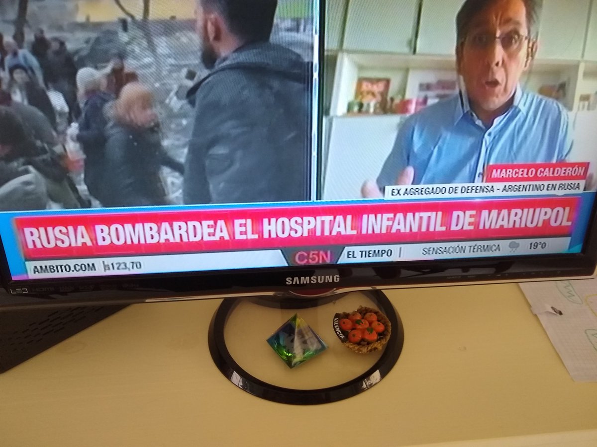 Carosimo1's tweet photo. Bombardean a niños enfermos  no lo puedo digerir ,dios ayudamos!!!!! https://t.co/zFO792h8rp