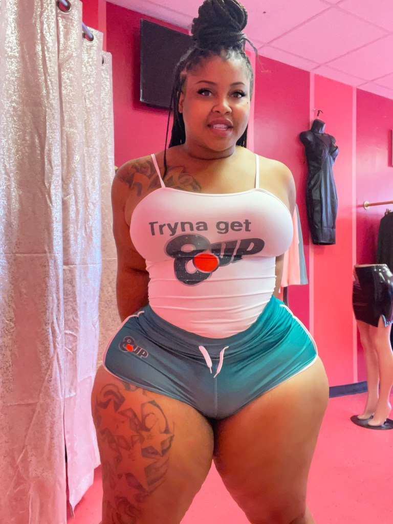 imGHETTOBARBIE's tweet photo. Tryna get 8up https://t.co/UiqpJQMnDq