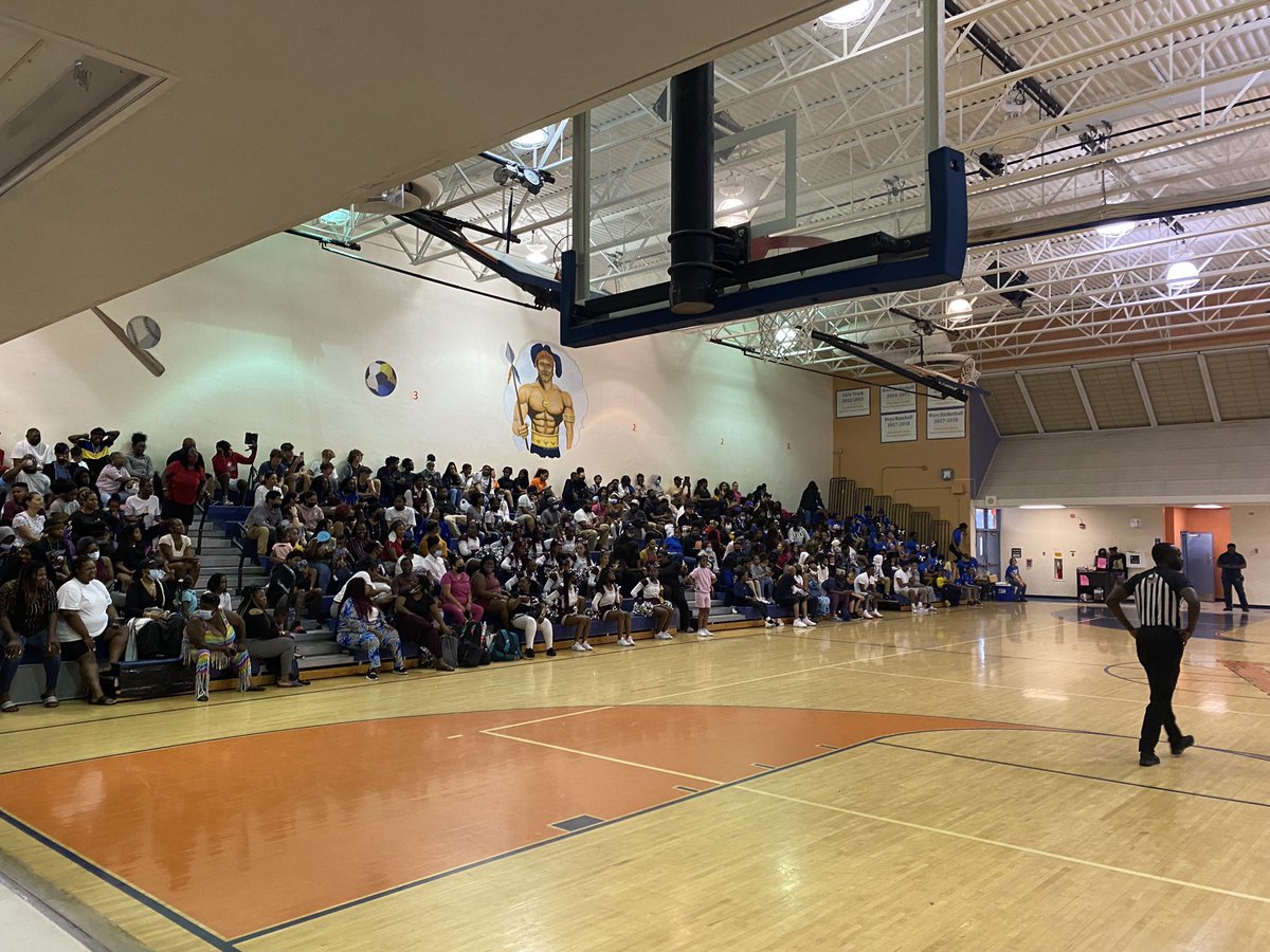 presleycharles's tweet photo. What a wonderful turn out for @WatkinsSeminol1 girls basketball team, such a great way to represent for Women History Month! Our girls didn’t win on the court but this community came out to support! #scholarathletes #womenhistorymonth #forwardsteps https://t.co/1vcrkd45QZ