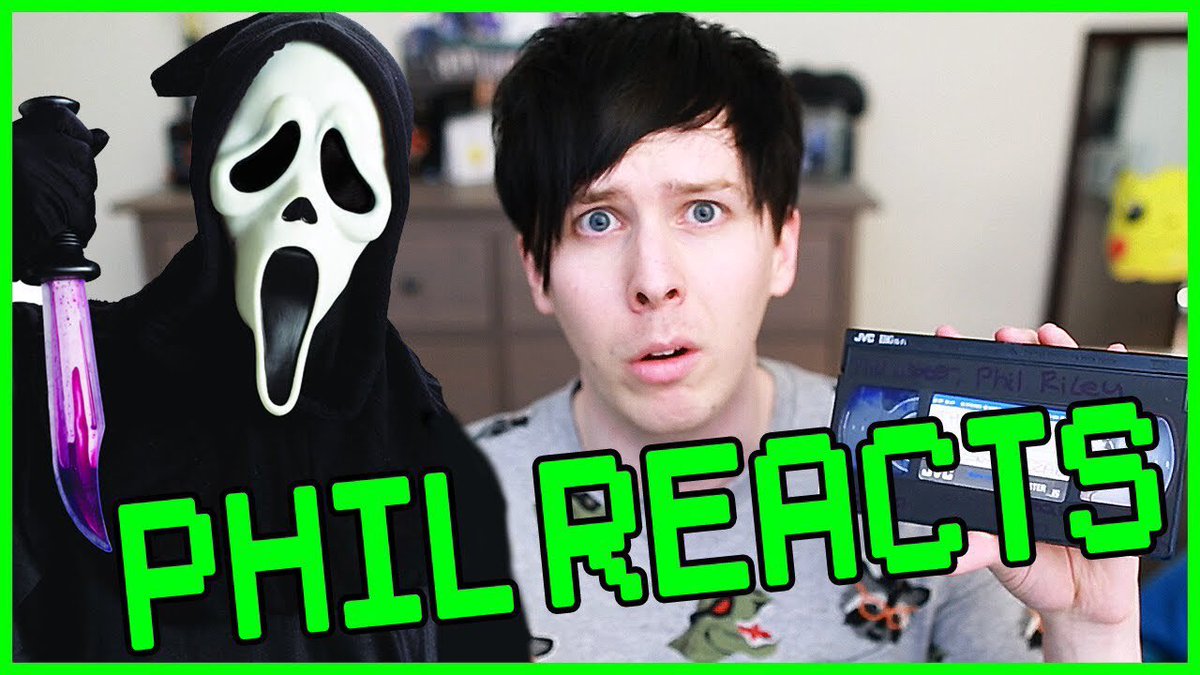 throwbackdnp's tweet photo. AmazingPhil uploaded: Phil Reacts to Childhood Horror Movie! - 8 years ago today (March 9th 2014) https://t.co/oolYyrnBKs