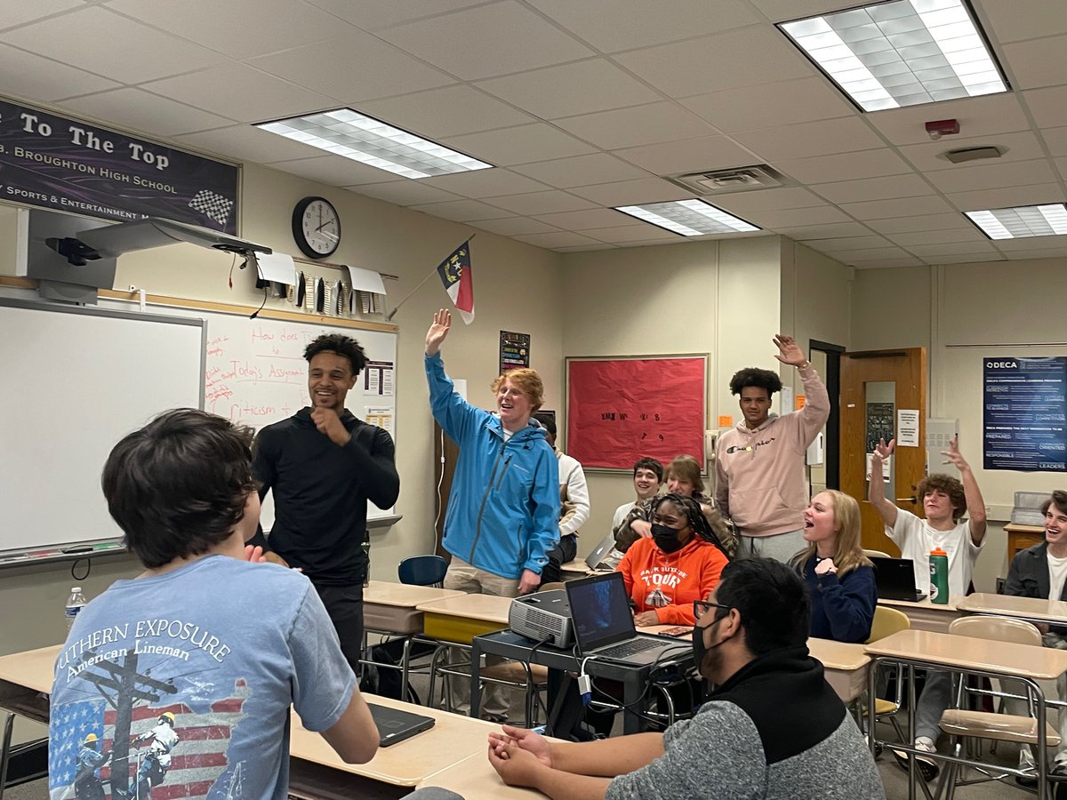 NBHS_CIMC's tweet photo. Stopped by Mr. Smith's class today and caught his #Marketing students @NBroughtonHS engaged in #ProductProposals and classmates sharing #ConstructiveCriticism to aid product improvement. Loved seeing the students excited to share ideas for improvement. #GreatInteraction #CTEworks https://t.co/NuO8LwvZ3d