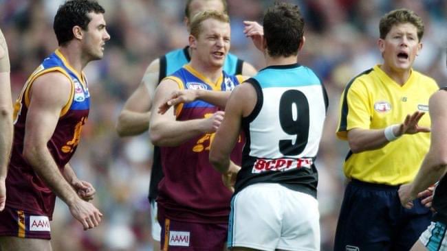 _Since1969's tweet photo. **9 DAYS TO GO - @PAFC LOCKER 9 **
100 GAME PLAYERS
SAMSON ‘SHINE’ HOSKING
HAROLD LOGAN
BOB MEERS
CLIFF KEEL
KEN OBST
ANTHONY WILLIAMS
MARK WILLIAMS
BRAYDEN LYLE
JOSH CARR
JACOB SURJAN
ROBBIE GRAY
#DoItForRussell https://t.co/5OvfZGqiSc