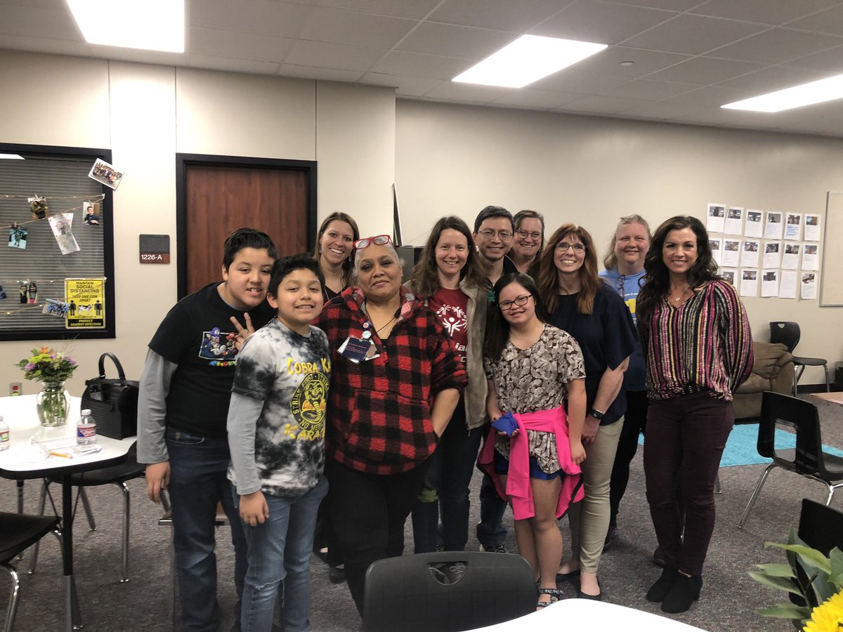 MaryEndress1's tweet photo. TMHS PALS team welcomes incoming 9th graders from WWJH and GL @MaryEndress1 #GoCatsGo #TStudentSupport #DestinationExcellence https://t.co/FYYn19j7XX