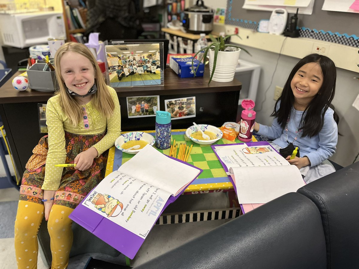 Yum! Marrying poetry and soup for a Wednesday win! 🙌🏻#chickensoupwithrice <a href="/Ton_SDE/">Tonawanda Elem</a> <a href="/ElmbrookSchools/">Elmbrook Schools</a>