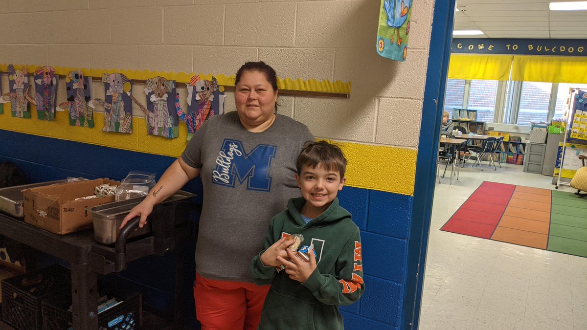 Ms. Brandy, MES <a href="/mcs_nutrition/">MCS Nutrition</a>  manager, celebrating National School Breakfast Week 2022! <a href="/McDowell590/">McDowell Co Schools</a> <a href="/rhondaw19622479/">rhonda watson</a> <a href="/jonathanshaynes/">Jonathan Haynes</a>