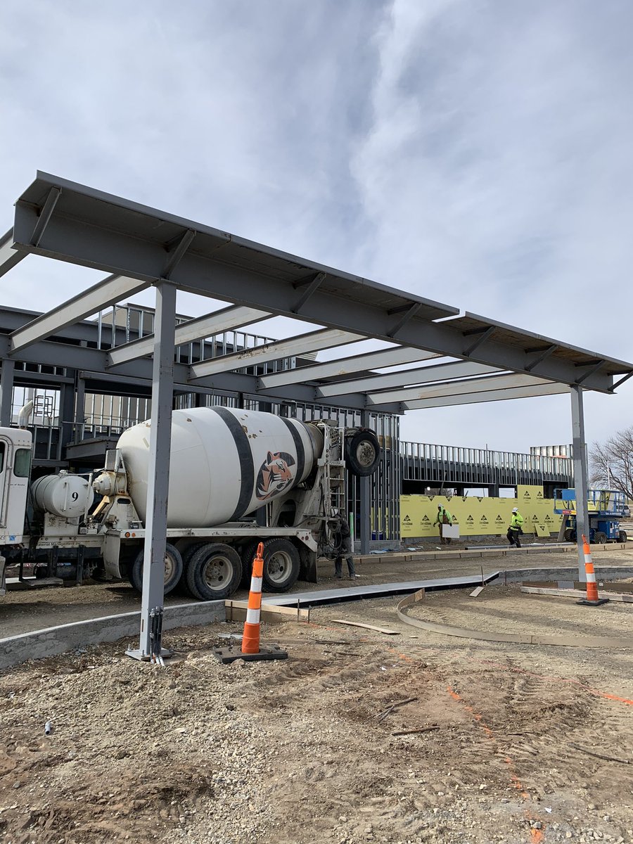 Helipad is in, the front canopy is up and exterior sheathing is going on! Making great progress in Blackwell this week! <a href="/SMCHR/">Stillwater Medical</a> <a href="/HFGarchitecture/">HFGarchitecture</a> <a href="/McCownGordon/">McCownGordon</a>