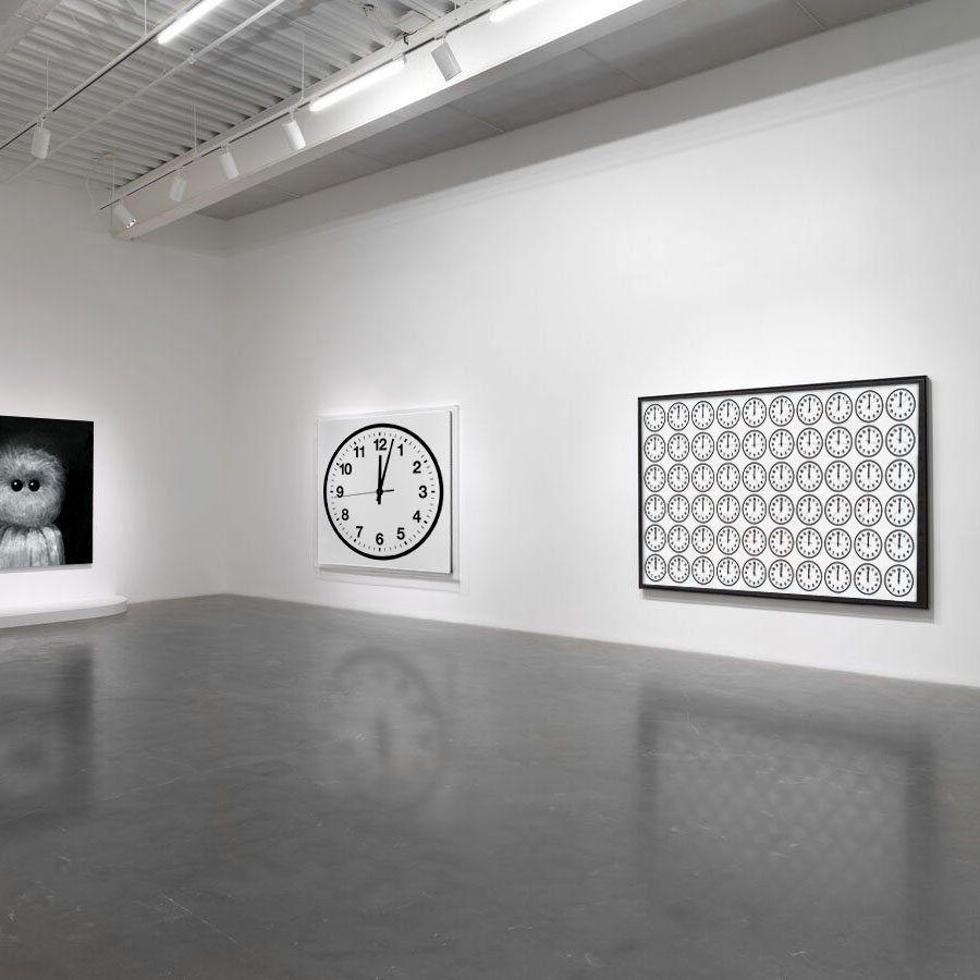 I convert time to NFT.
These art represent analog clock time in seconds.
The theme is to rethink the concept of time.
Since a day is 86,400 seconds
I will create 86400 pieces of work in the future.

44mix 
#NFTart #ContemporaryArt  #NFT